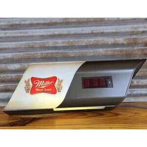 Vtg Miller High Life Beer Advertising Clock Sign Lighted Clock light issue Video